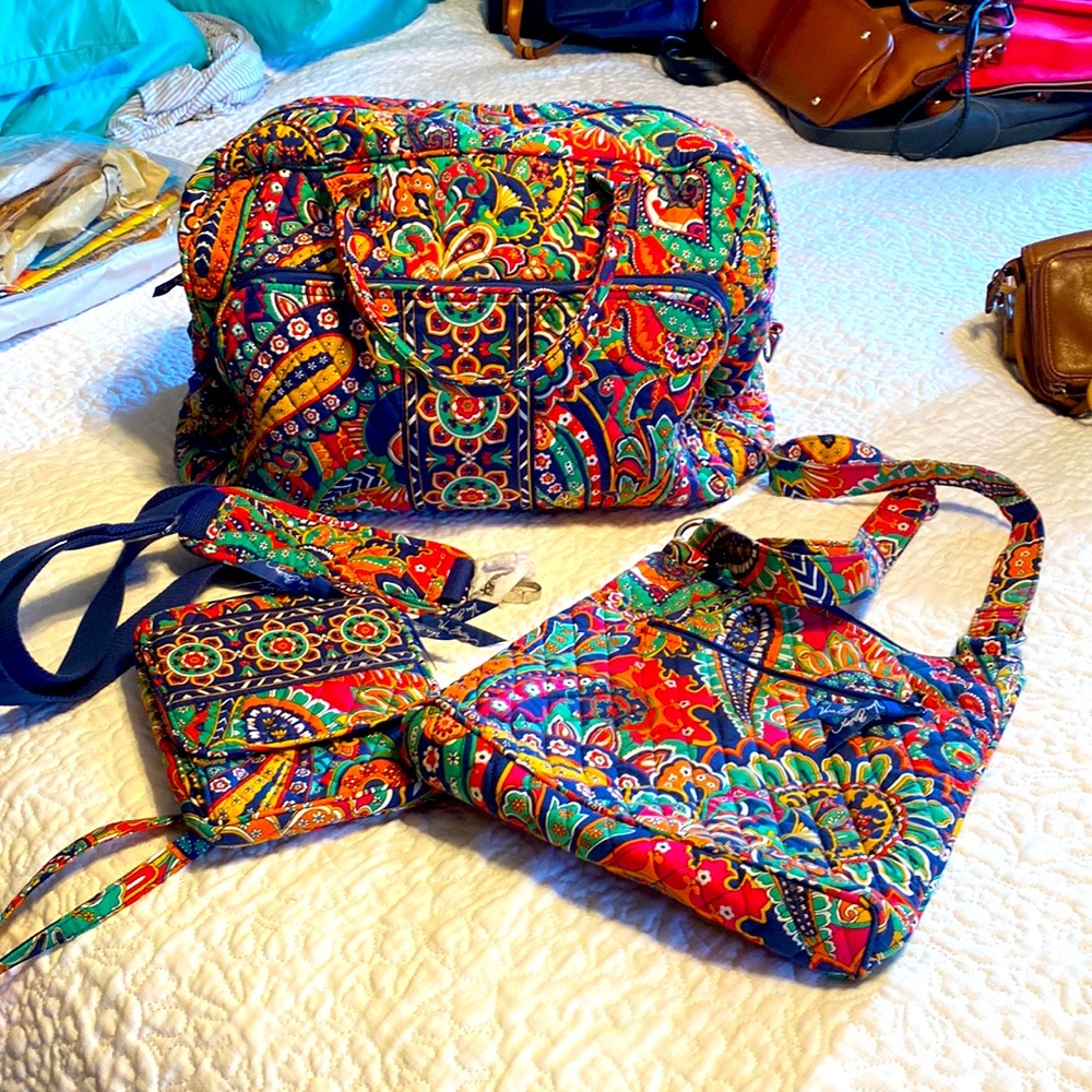 3 piece Vera Bradley Travel set.